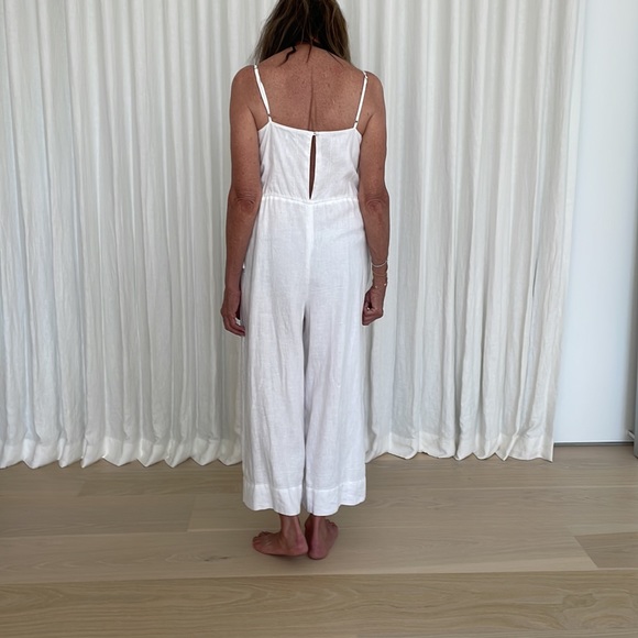 Club Monaco White Linen Jump Suit - Picture 2 of 12